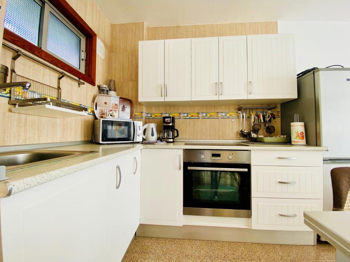 Orange And White Apartment In Yumbo San Bartolomé 外观 照片